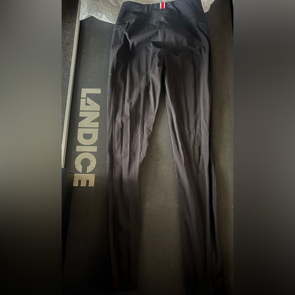 Tracksmith Women’s Allston running tights in Black, XS - Picture 5 of 12